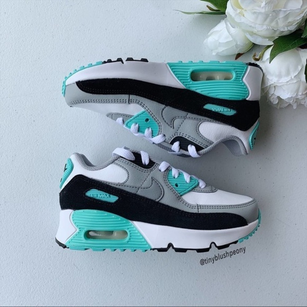 Nike Air Max 90 (GS) NWT - Picture 3 of 9